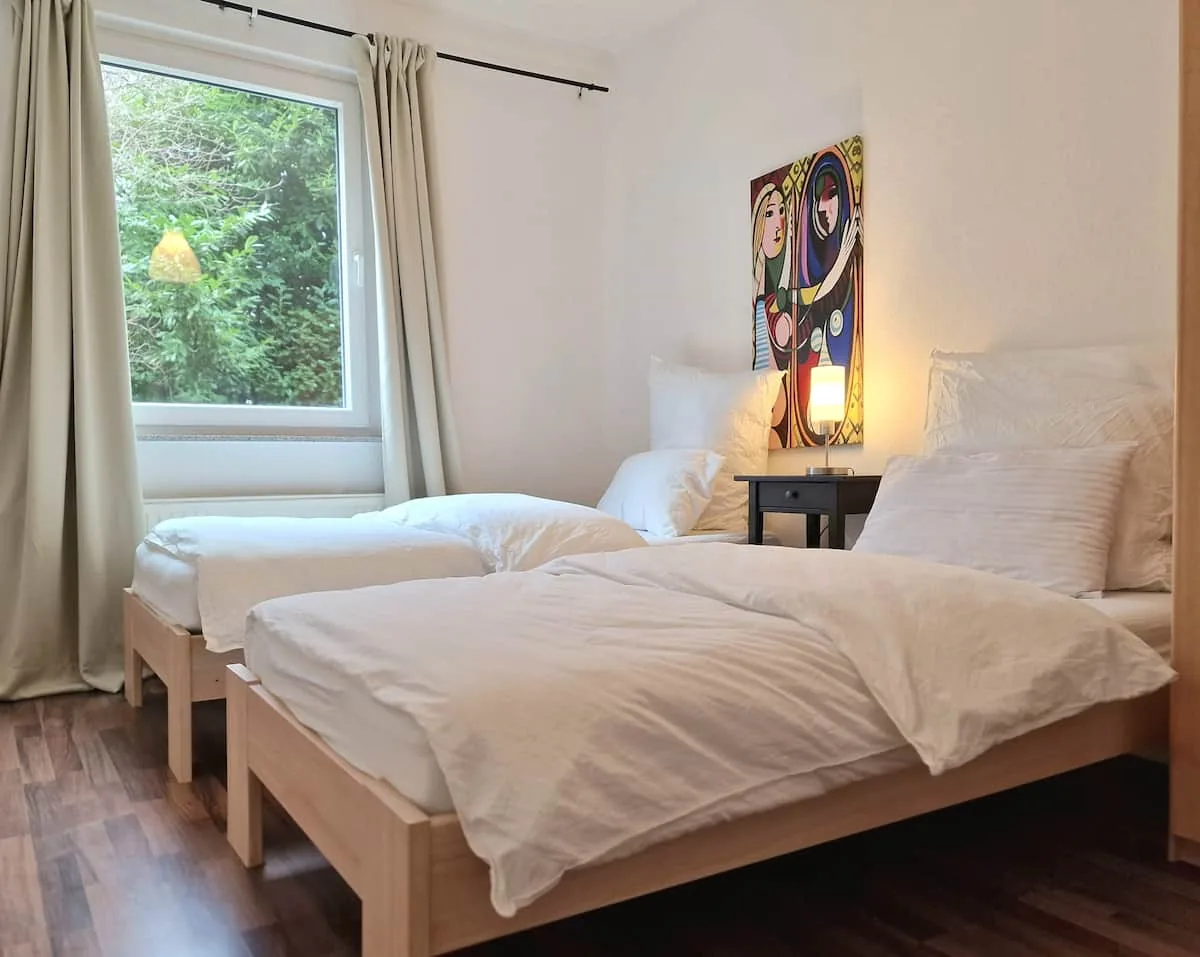 Ferienwohnung Essen Hauptbahnhof - Helbings Apartments Familien-Wohnung (1. OG)